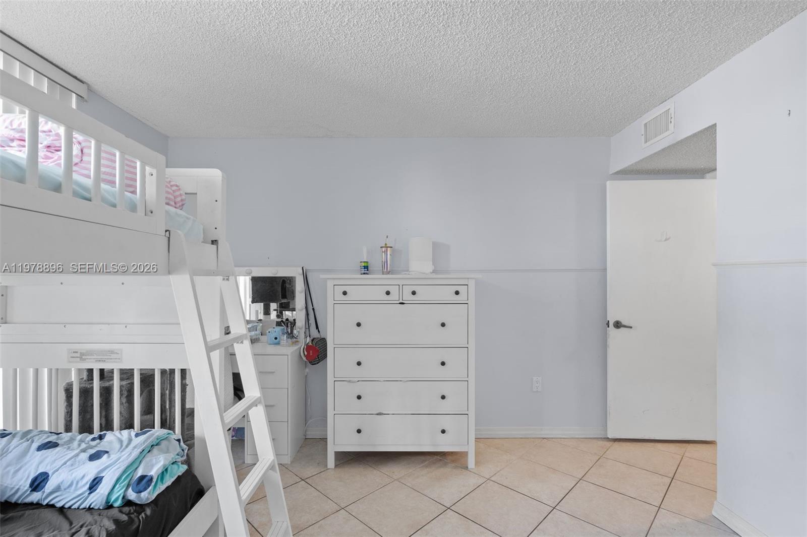7300 Wayne Ave #217 Miami Beach, FL 33141