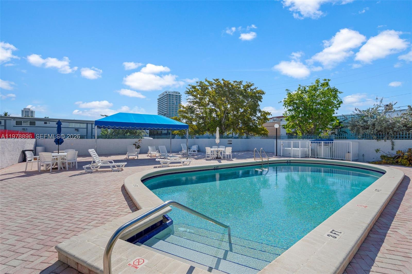 7300 Wayne Ave #217 Miami Beach, FL 33141