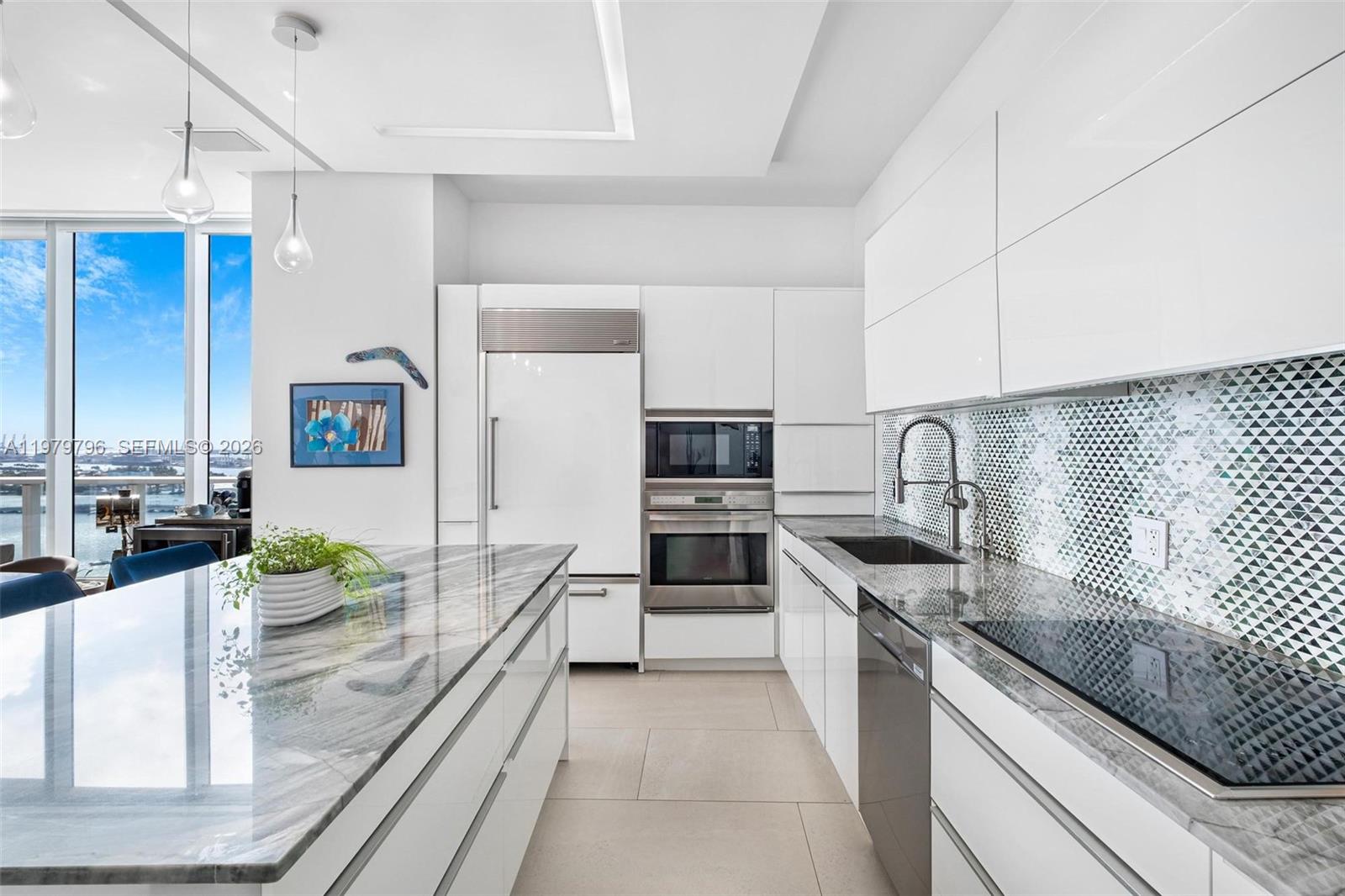 2020 N Bayshore Dr #2510 Miami, FL 33137