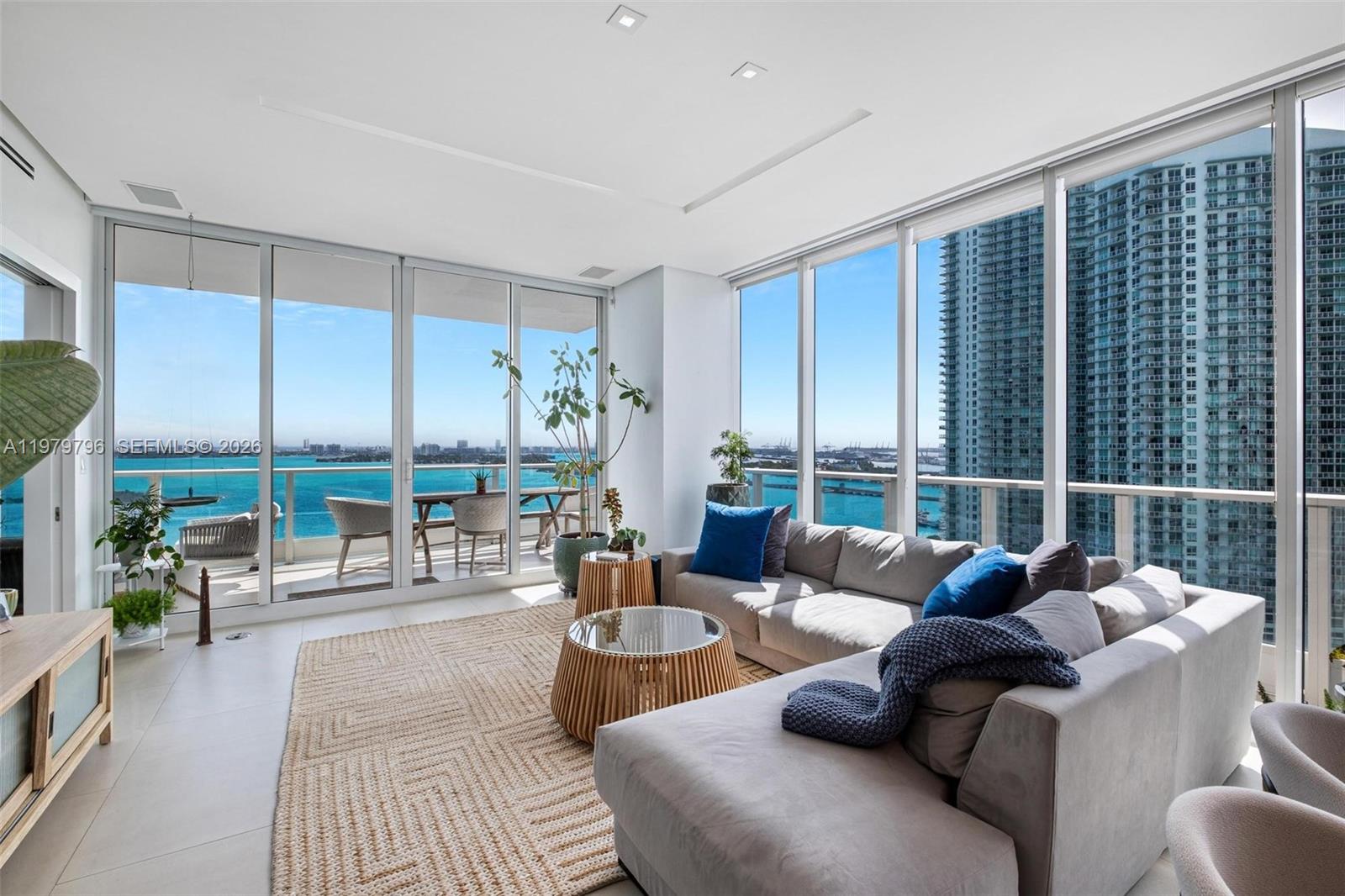 2020 N Bayshore Dr #2510 Miami, FL 33137