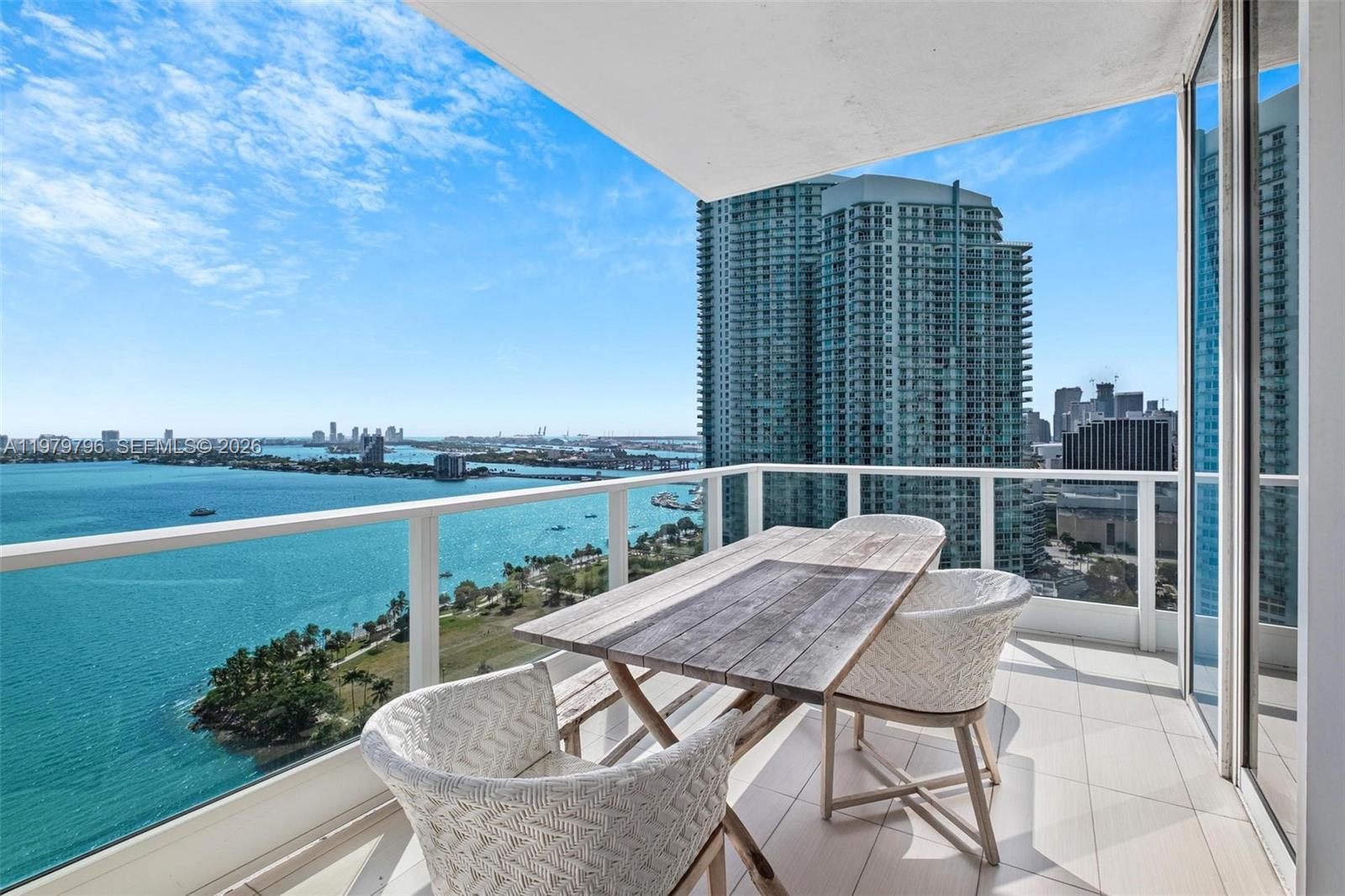 2020 N Bayshore Dr #2510 Miami, FL 33137