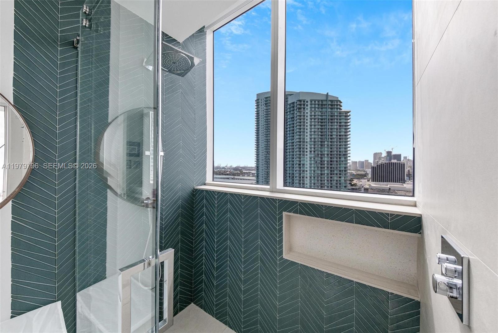 2020 N Bayshore Dr #2510 Miami, FL 33137