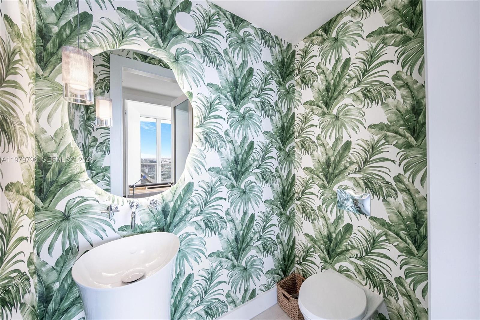 2020 N Bayshore Dr #2510 Miami, FL 33137