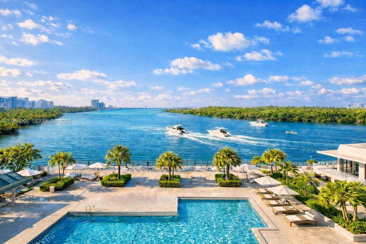 300 Bayview Dr #1107