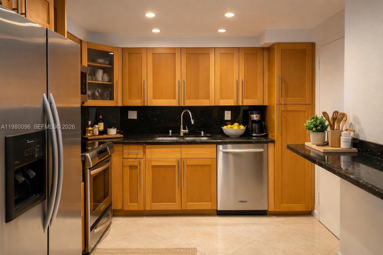 300 Bayview Dr #1107 Sunny Isles Beach, FL 33160