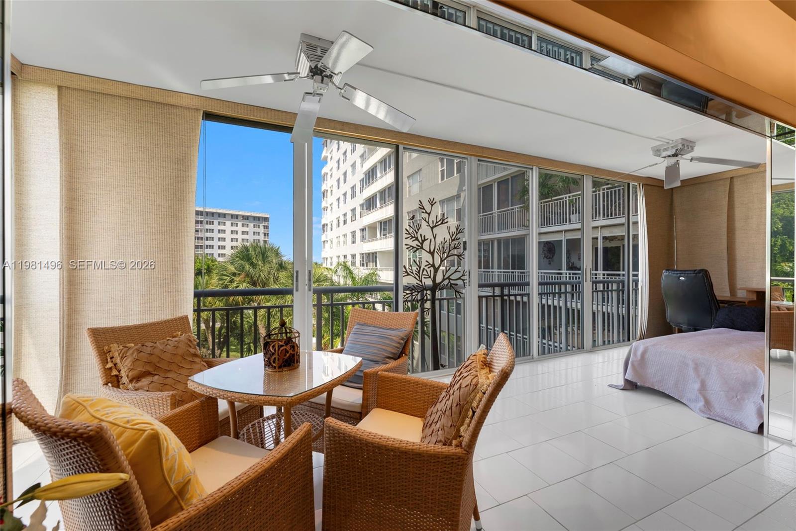 3800 Hillcrest Dr #412 Hollywood, FL 33021