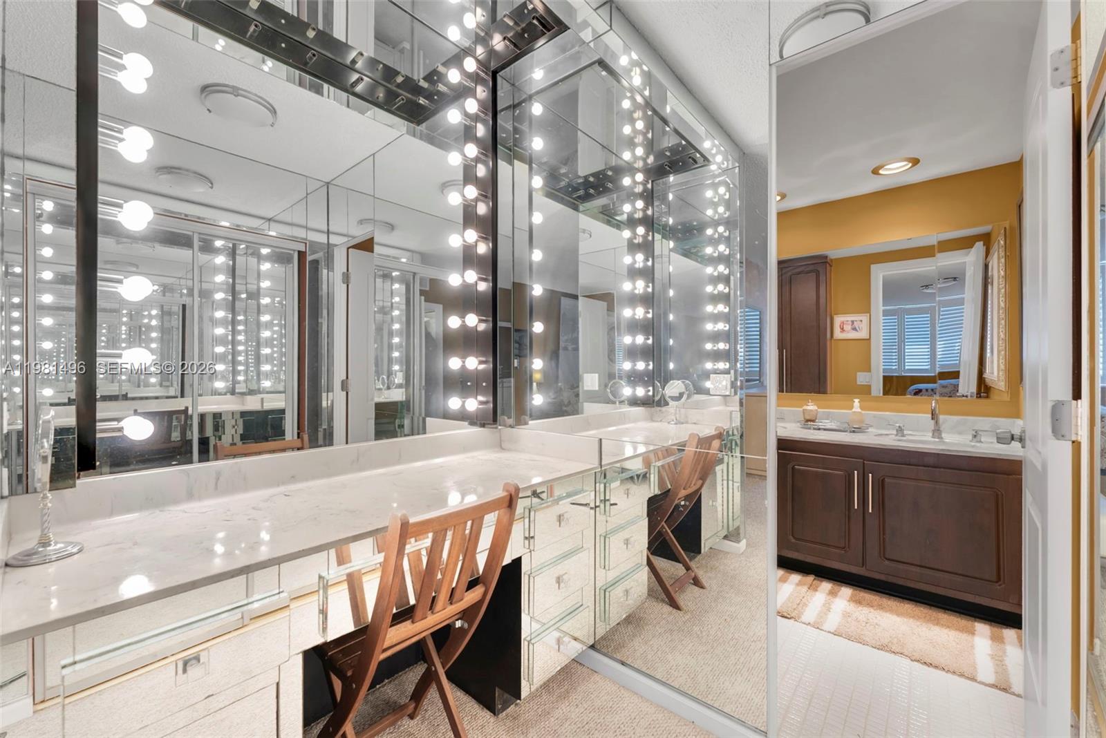 3800 Hillcrest Dr #412 Hollywood, FL 33021