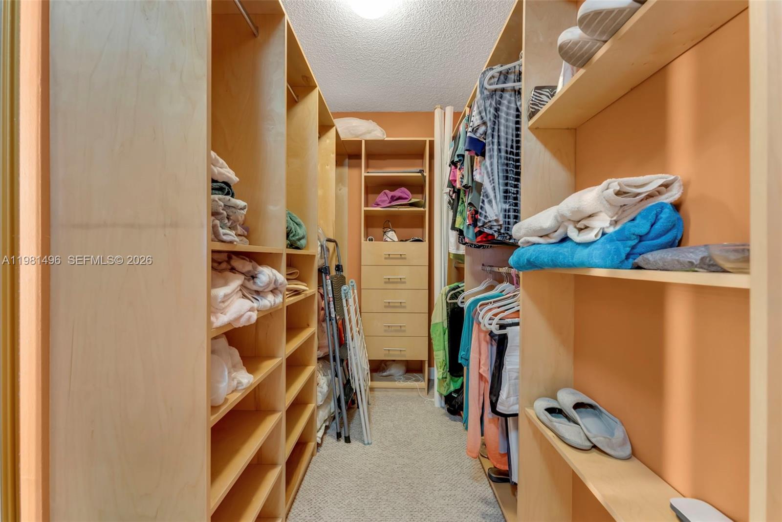 3800 Hillcrest Dr #412 Hollywood, FL 33021