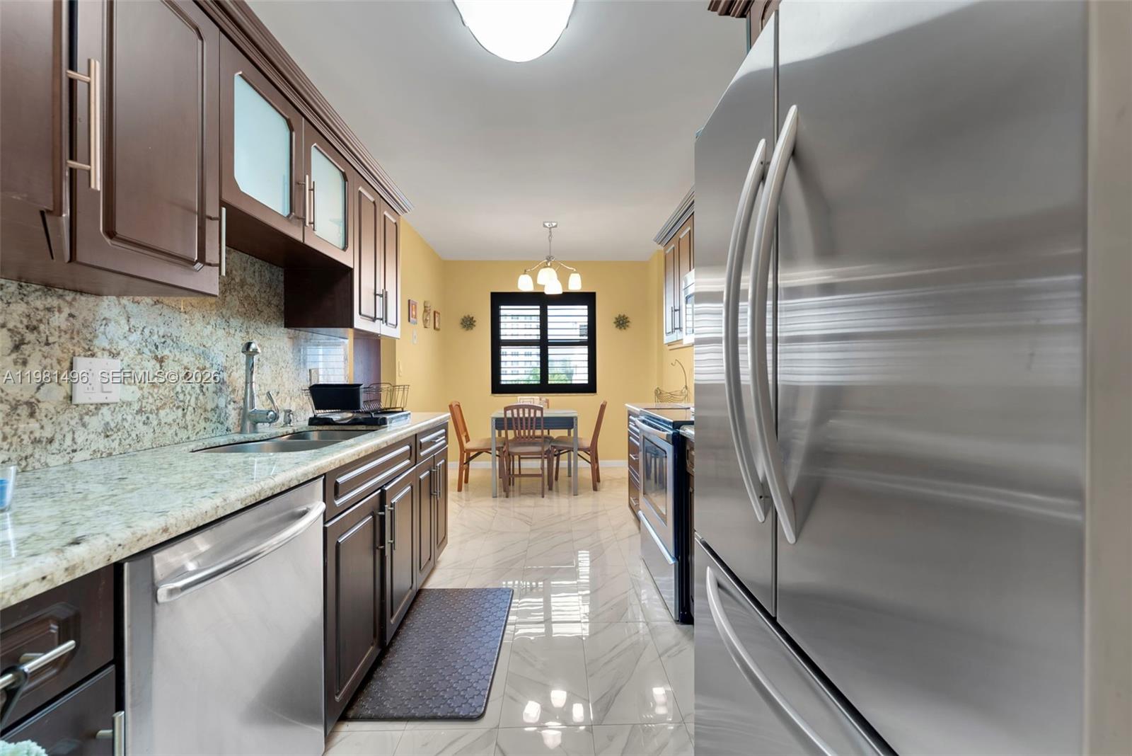 3800 Hillcrest Dr #412 Hollywood, FL 33021