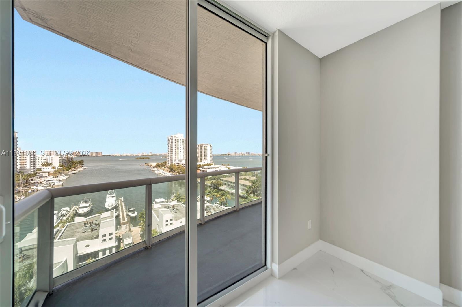 7900 Harbor Is Dr #1001 North Bay Village, FL 33141