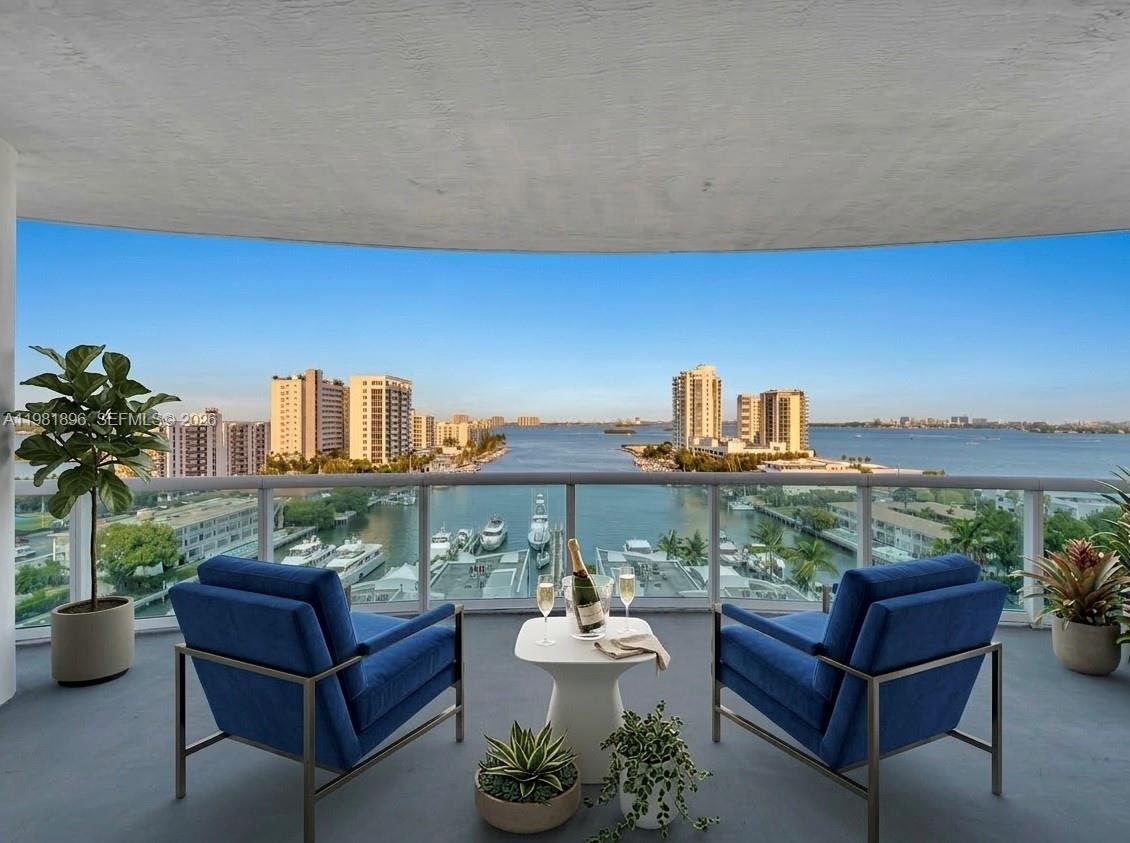 7900 Harbor Is Dr #1001 North Bay Village, FL 33141