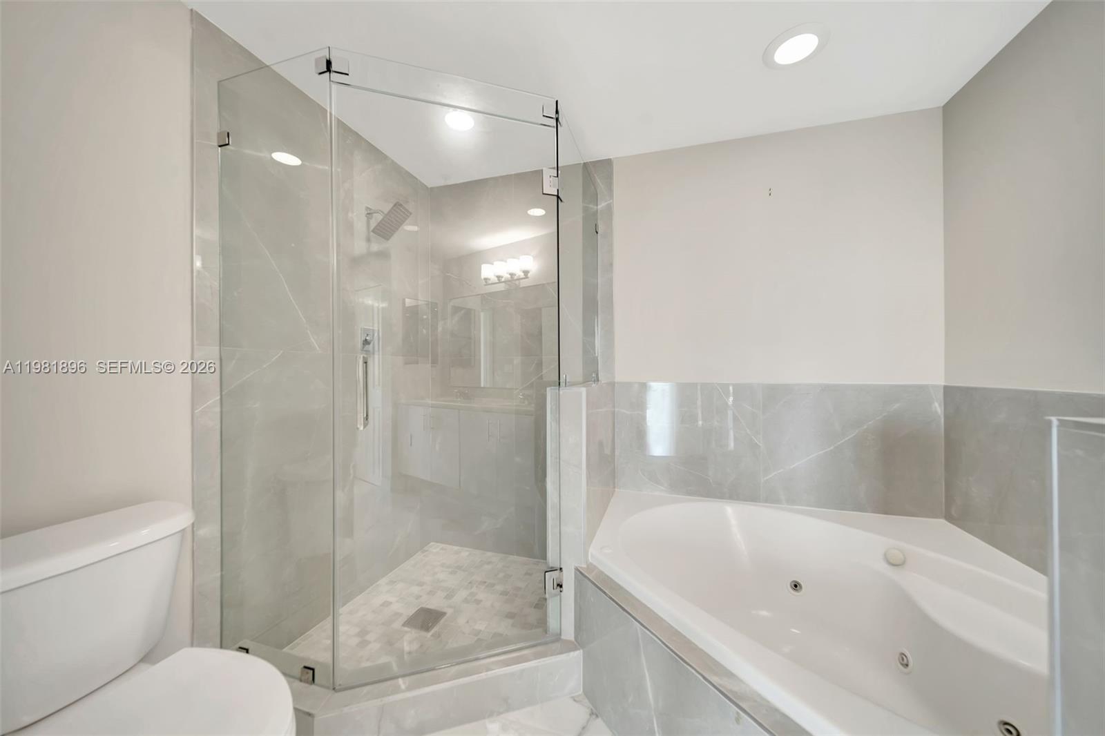 7900 Harbor Is Dr #1001 North Bay Village, FL 33141