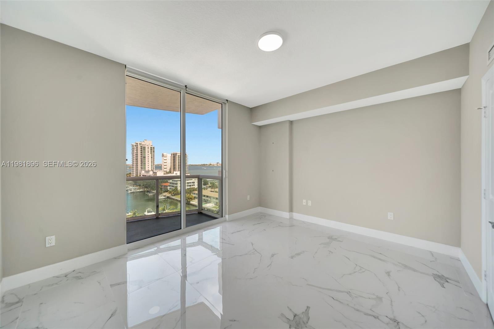 7900 Harbor Is Dr #1001 North Bay Village, FL 33141