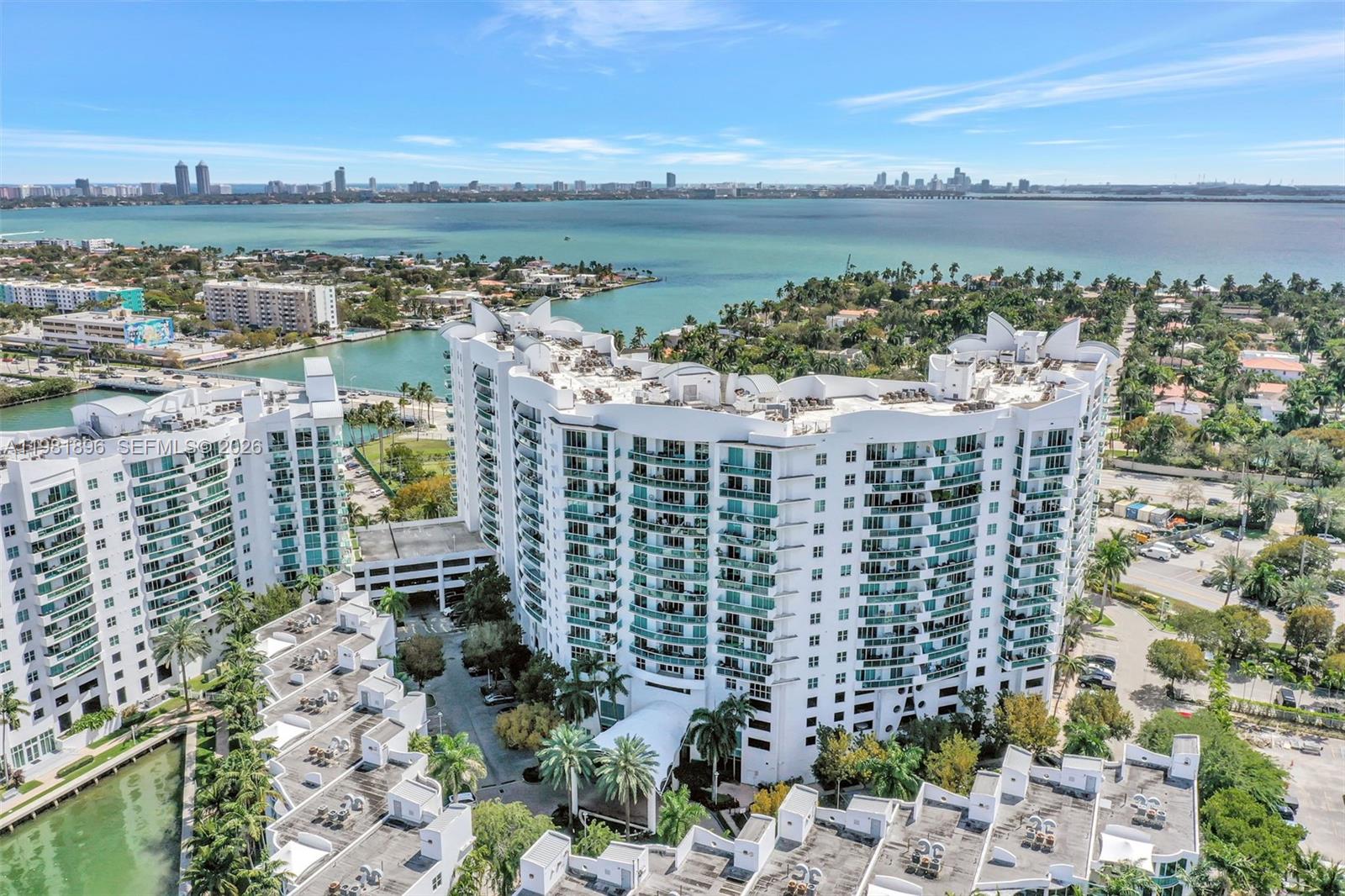 7900 Harbor Is Dr #1001 North Bay Village, FL 33141