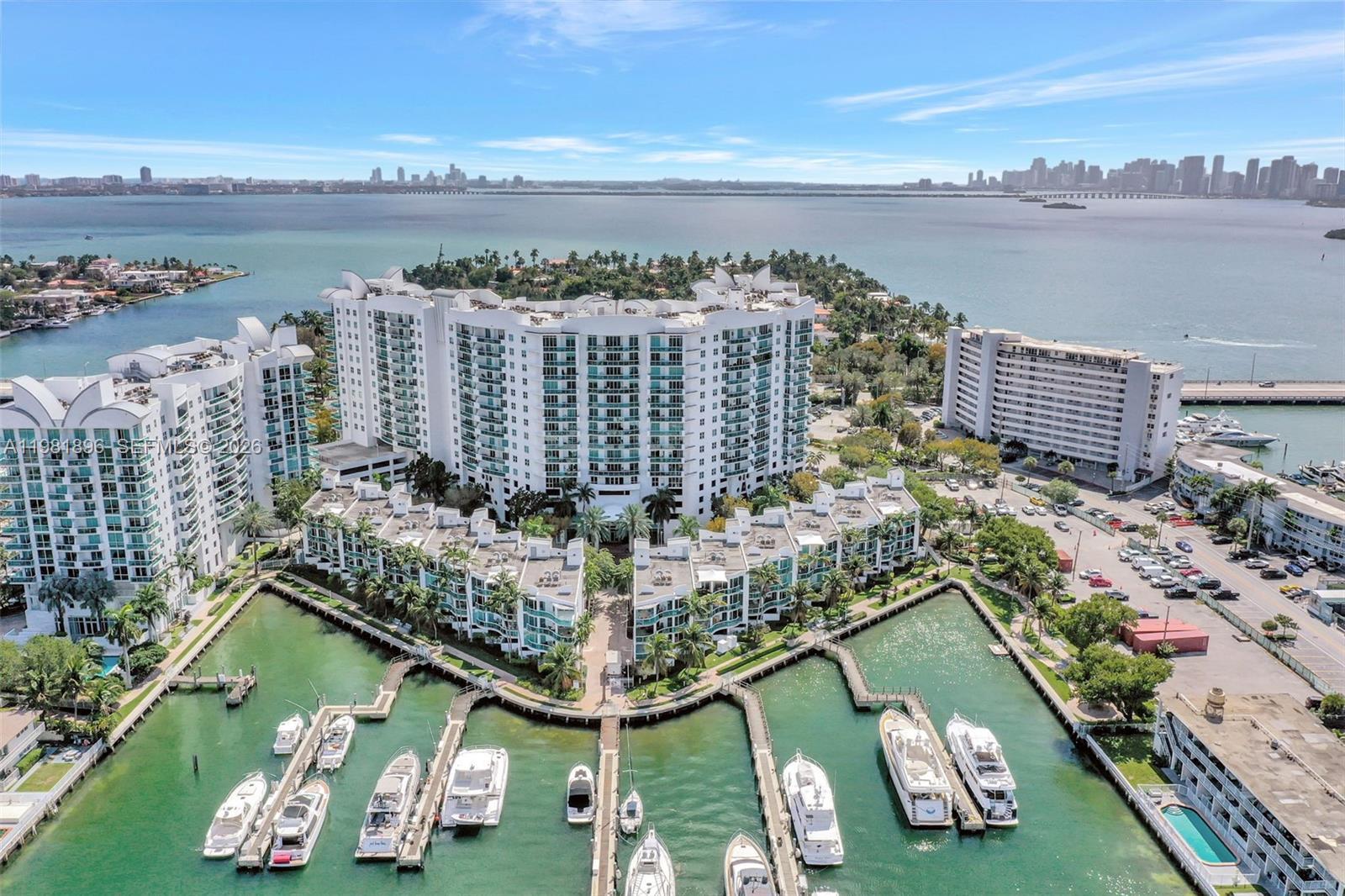 7900 Harbor Is Dr #1001 North Bay Village, FL 33141