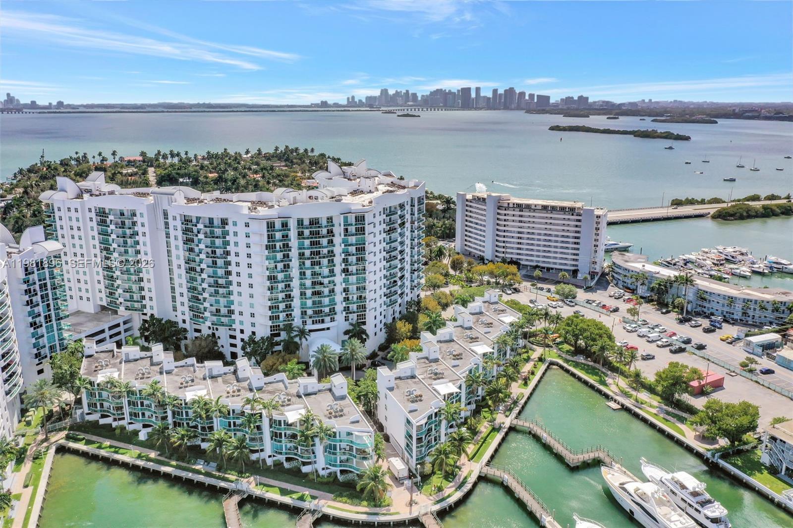 7900 Harbor Is Dr #1001 North Bay Village, FL 33141