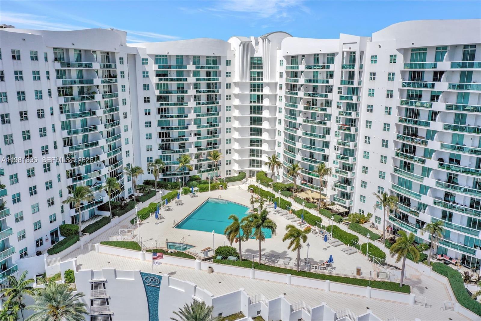 7900 Harbor Is Dr #1001 North Bay Village, FL 33141