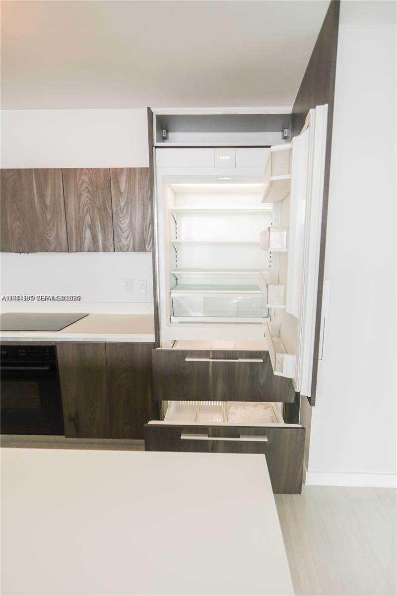 480 NE 31st St #2007 Miami, FL 33137