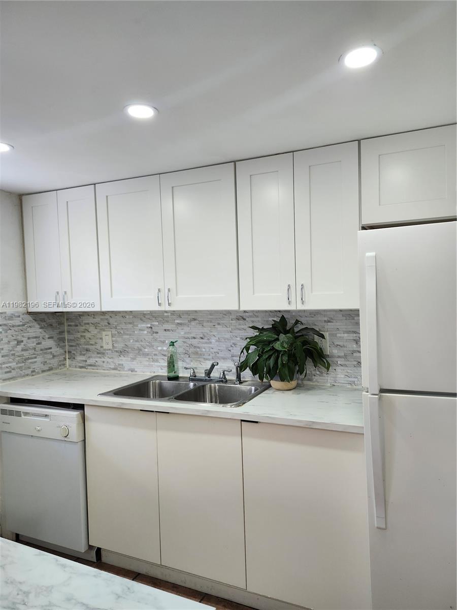 1100 NE 9th Ave #203 Fort Lauderdale, FL 33304