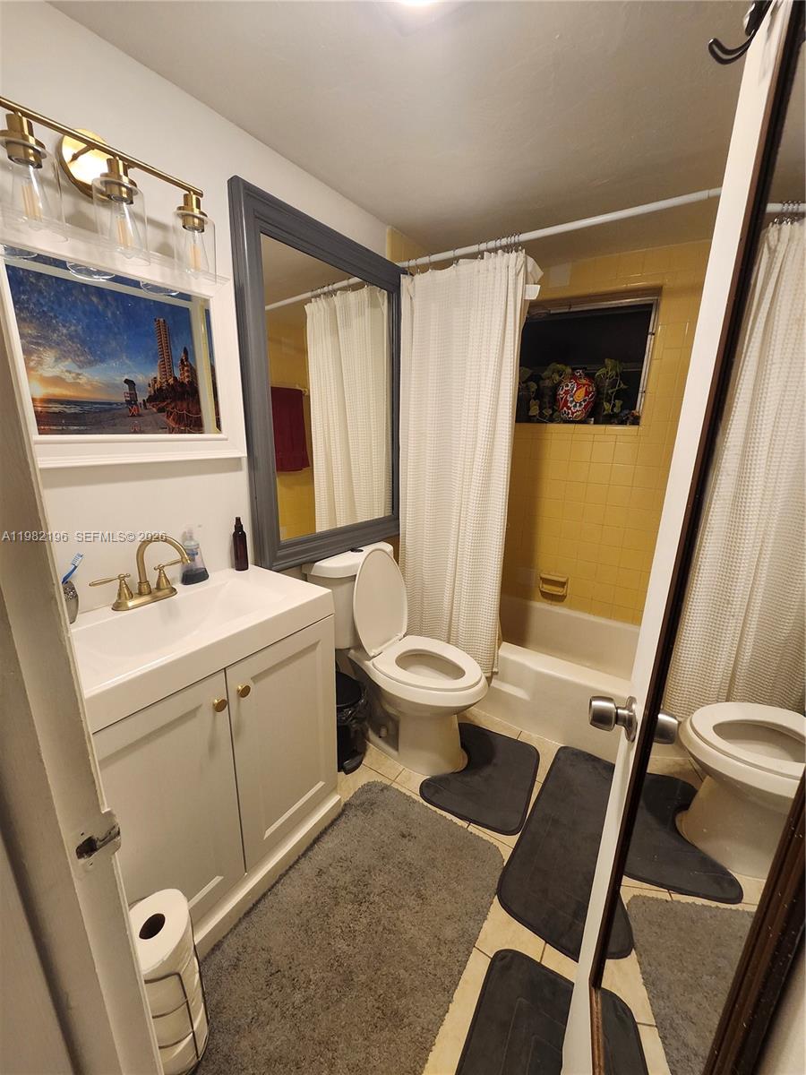 1100 NE 9th Ave #203 Fort Lauderdale, FL 33304