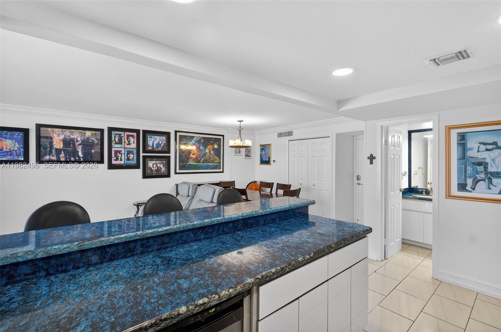 Undisclosed Address Miami Beach, FL 33140