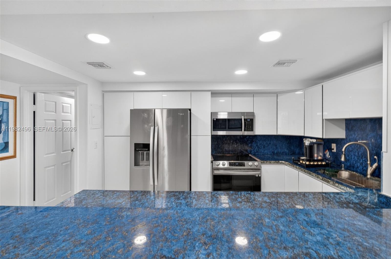 Undisclosed Address Miami Beach, FL 33140