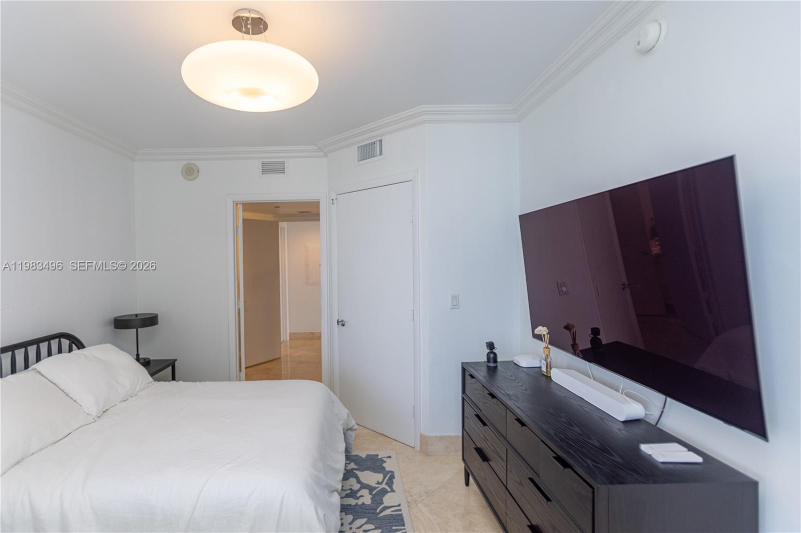 image Beach Club 221