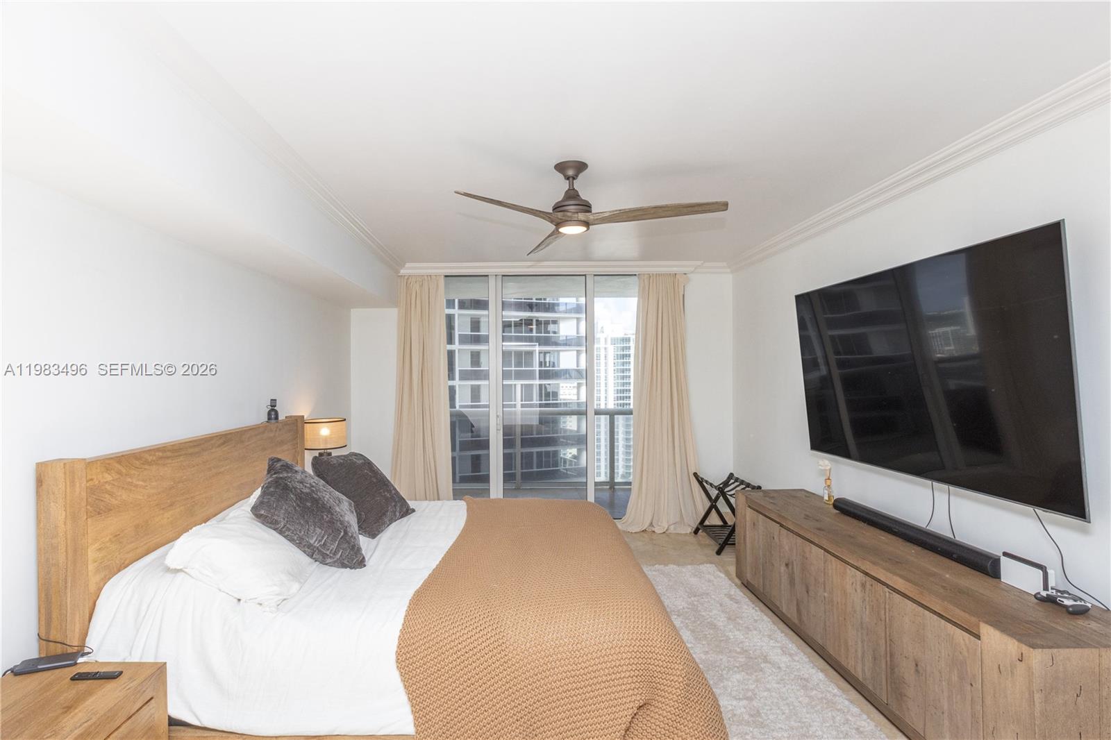 image Beach Club 232