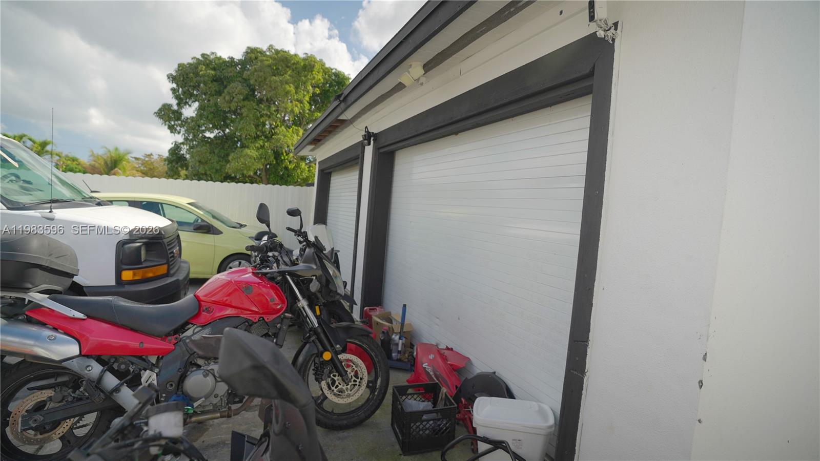 1720 NW 124th Ter Miami, FL 33167