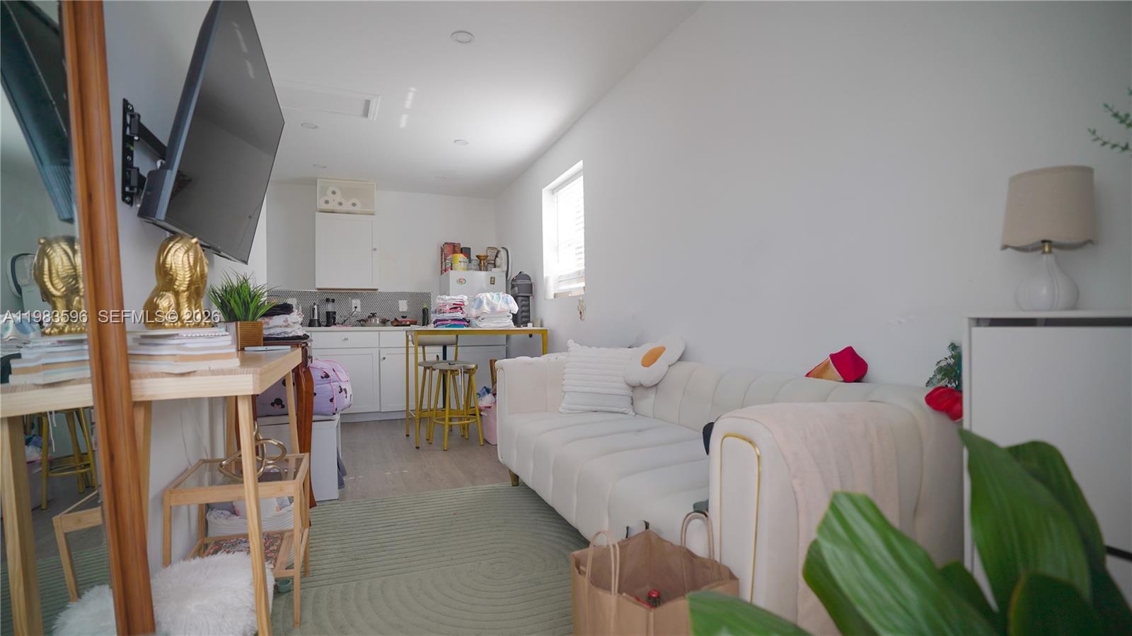 1720 NW 124th Ter Miami, FL 33167