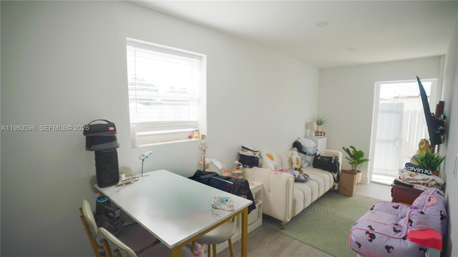 1720 NW 124th Ter Miami, FL 33167