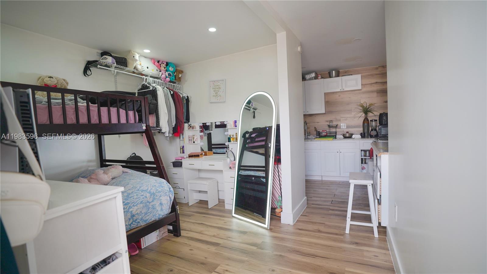 1720 NW 124th Ter Miami, FL 33167