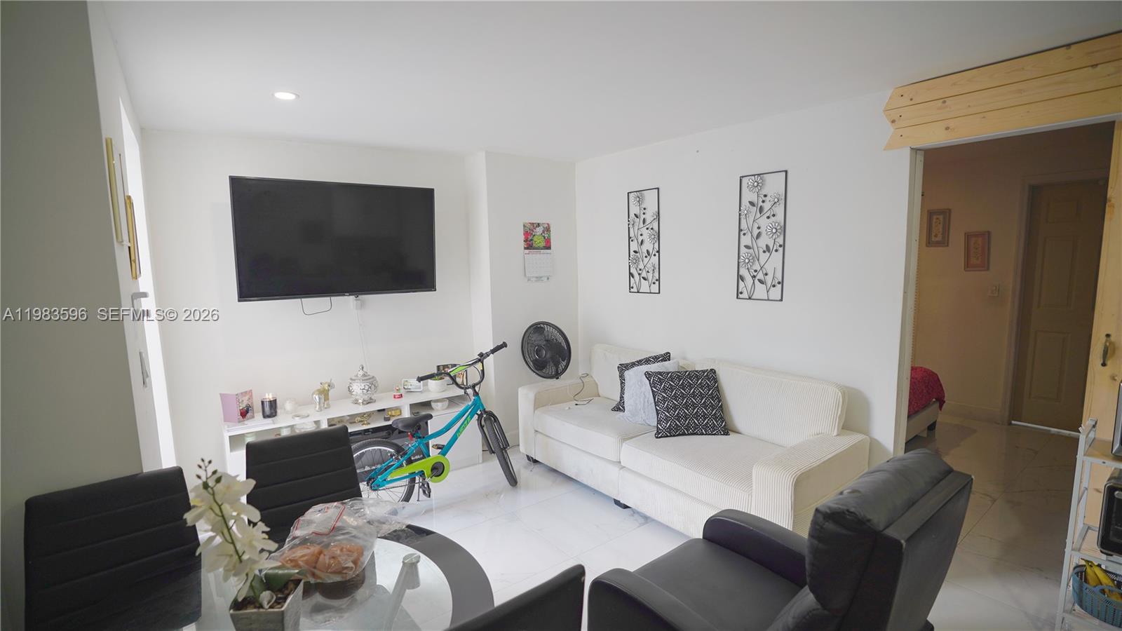 1720 NW 124th Ter Miami, FL 33167