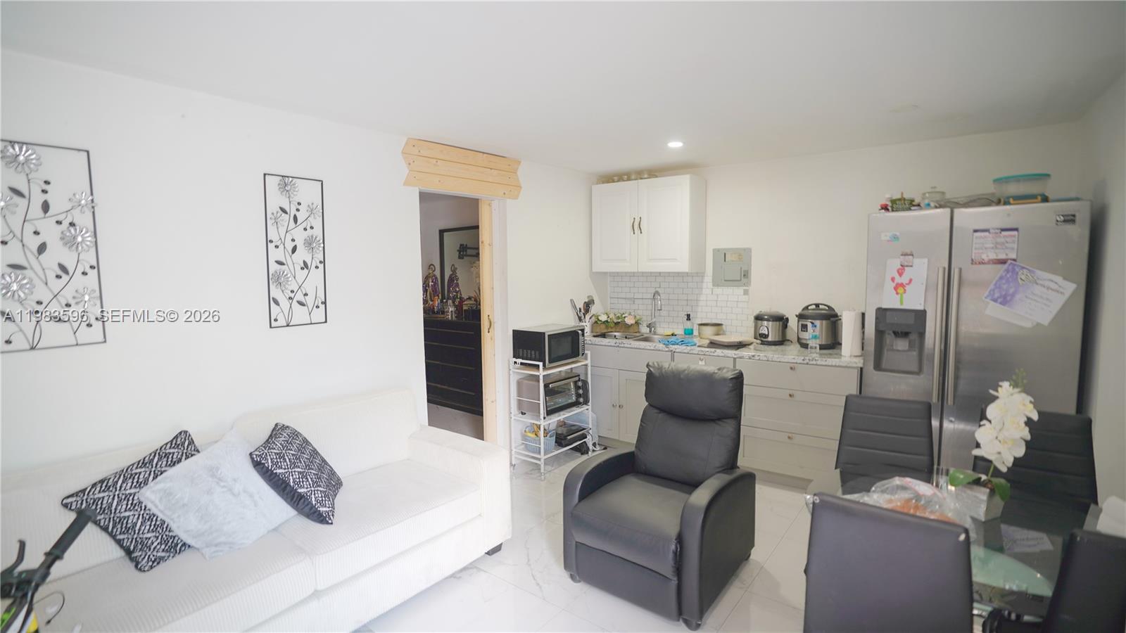 1720 NW 124th Ter Miami, FL 33167