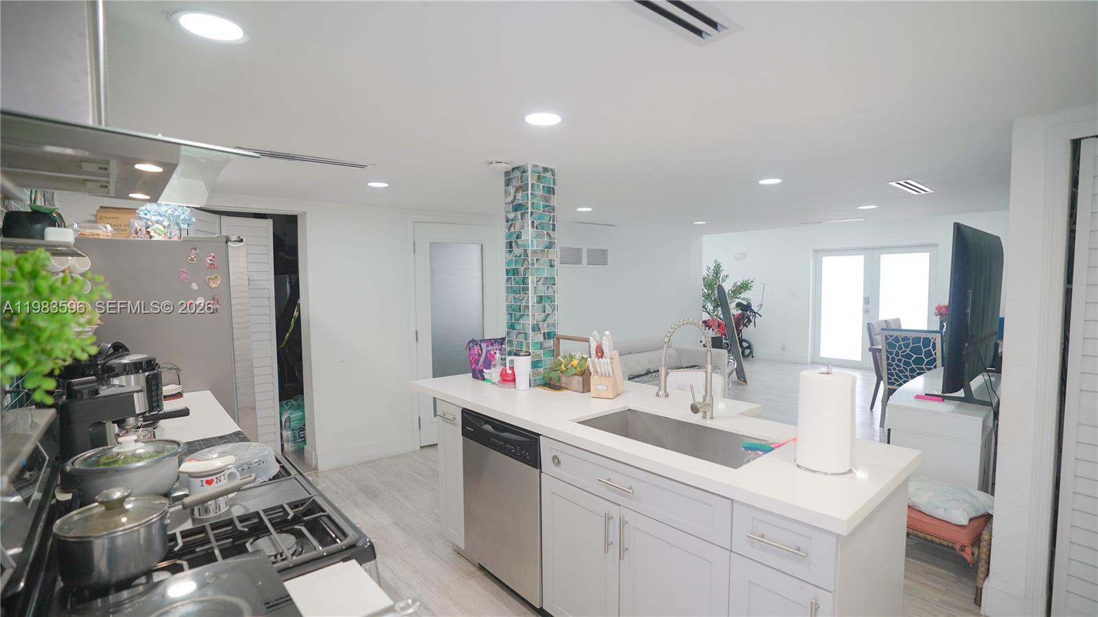 1720 NW 124th Ter Miami, FL 33167