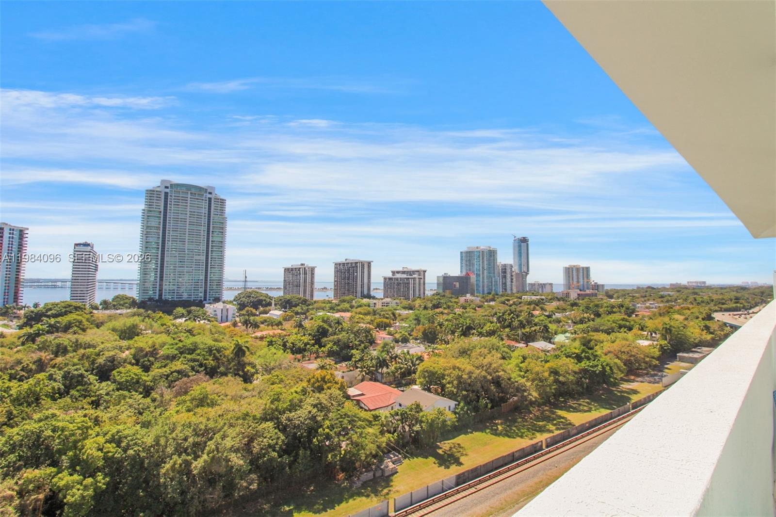 1600 SW 1st Ave #713