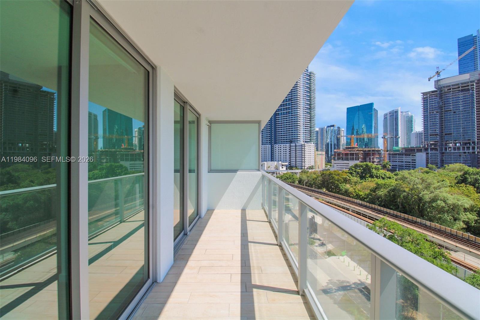 1600 SW 1st Ave #713 Miami, FL 33129