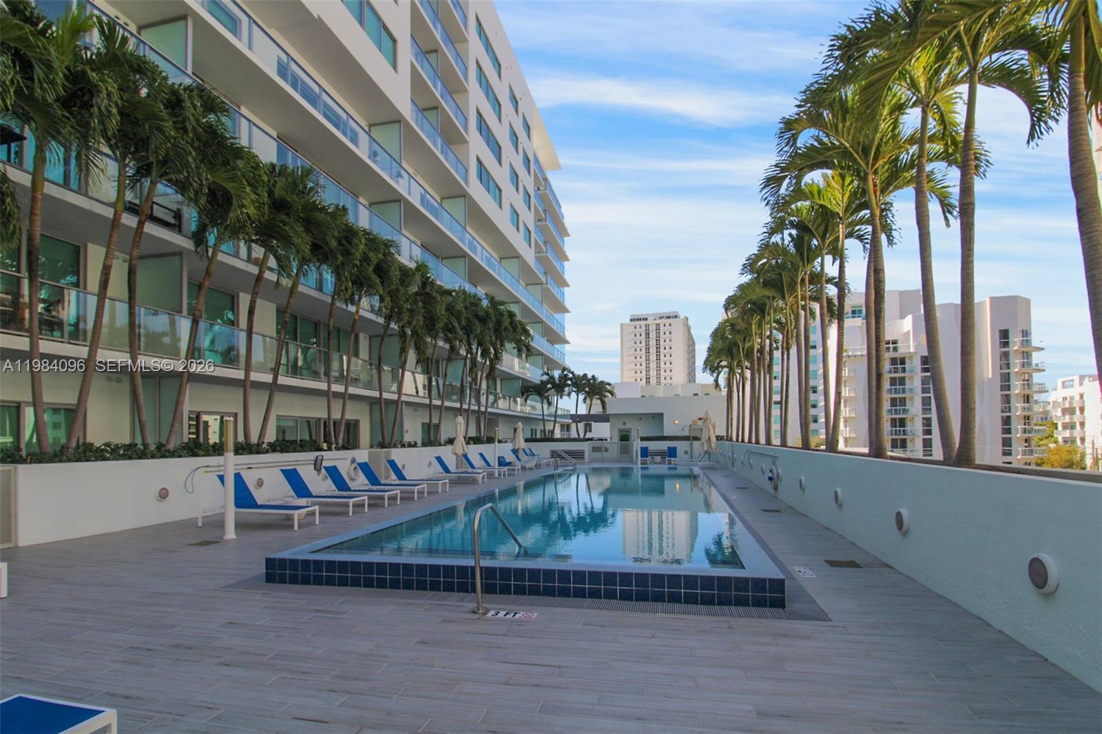 1600 SW 1st Ave #713 Miami, FL 33129