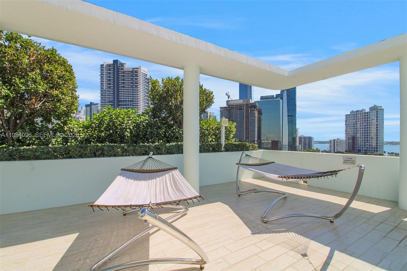 1600 SW 1st Ave #713 Miami, FL 33129