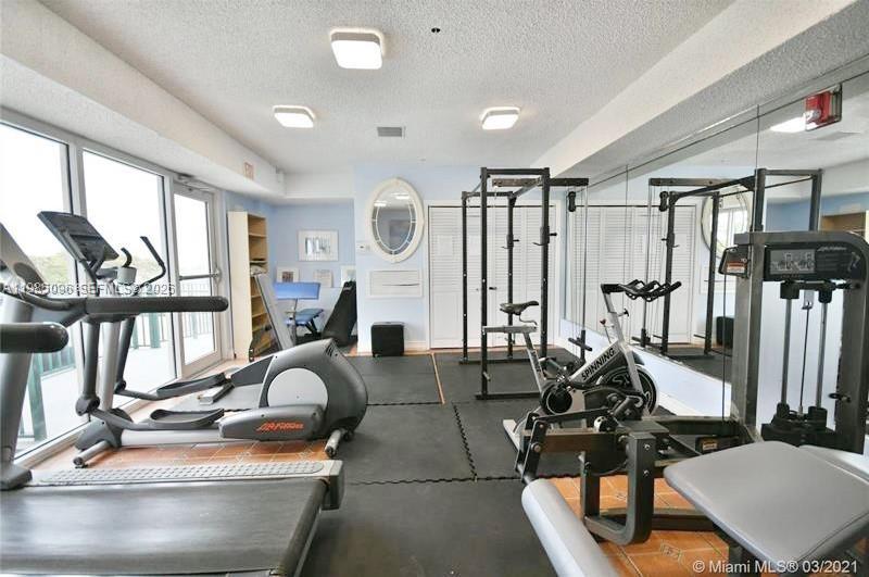 image Carlisle on the Ocean11