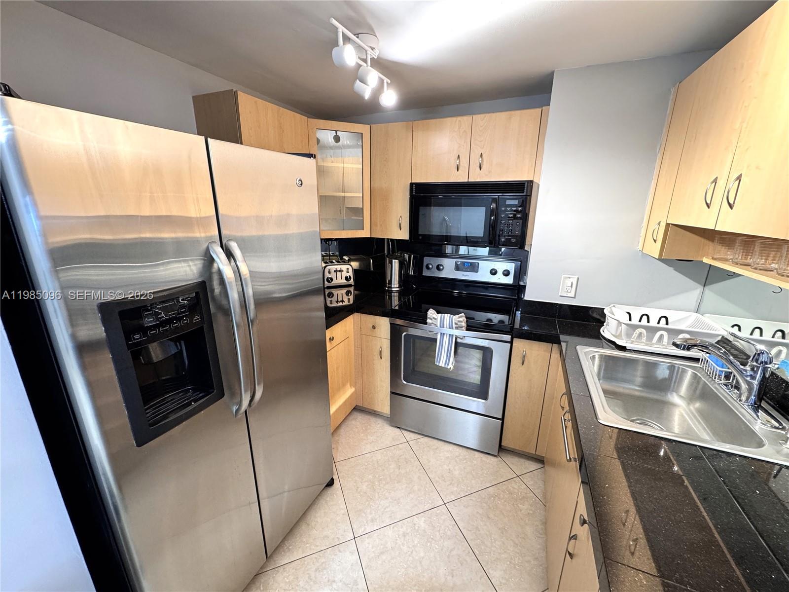 image Carlisle on the Ocean4