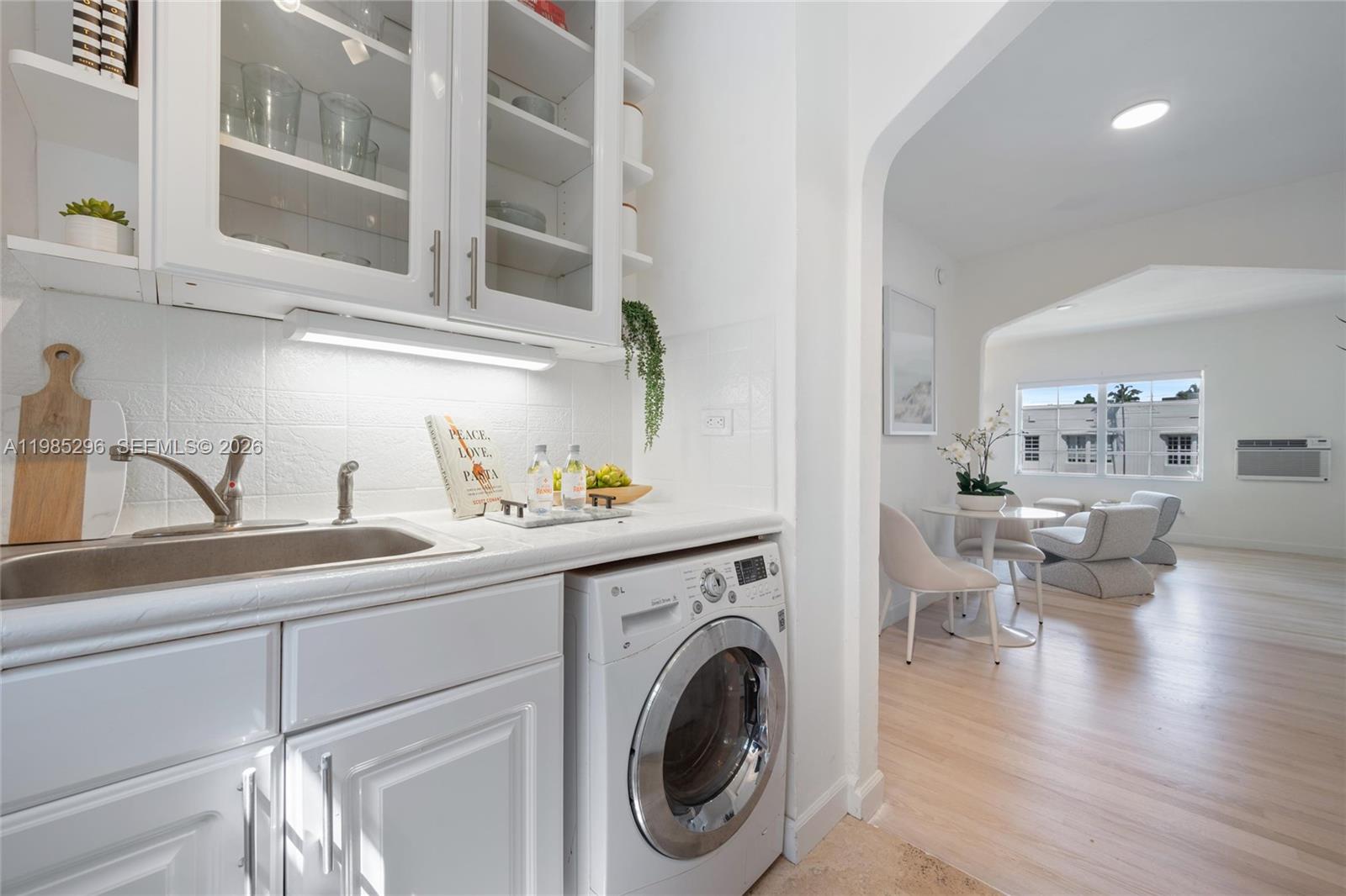 750 Espanola Way #8 Miami Beach, FL 33139