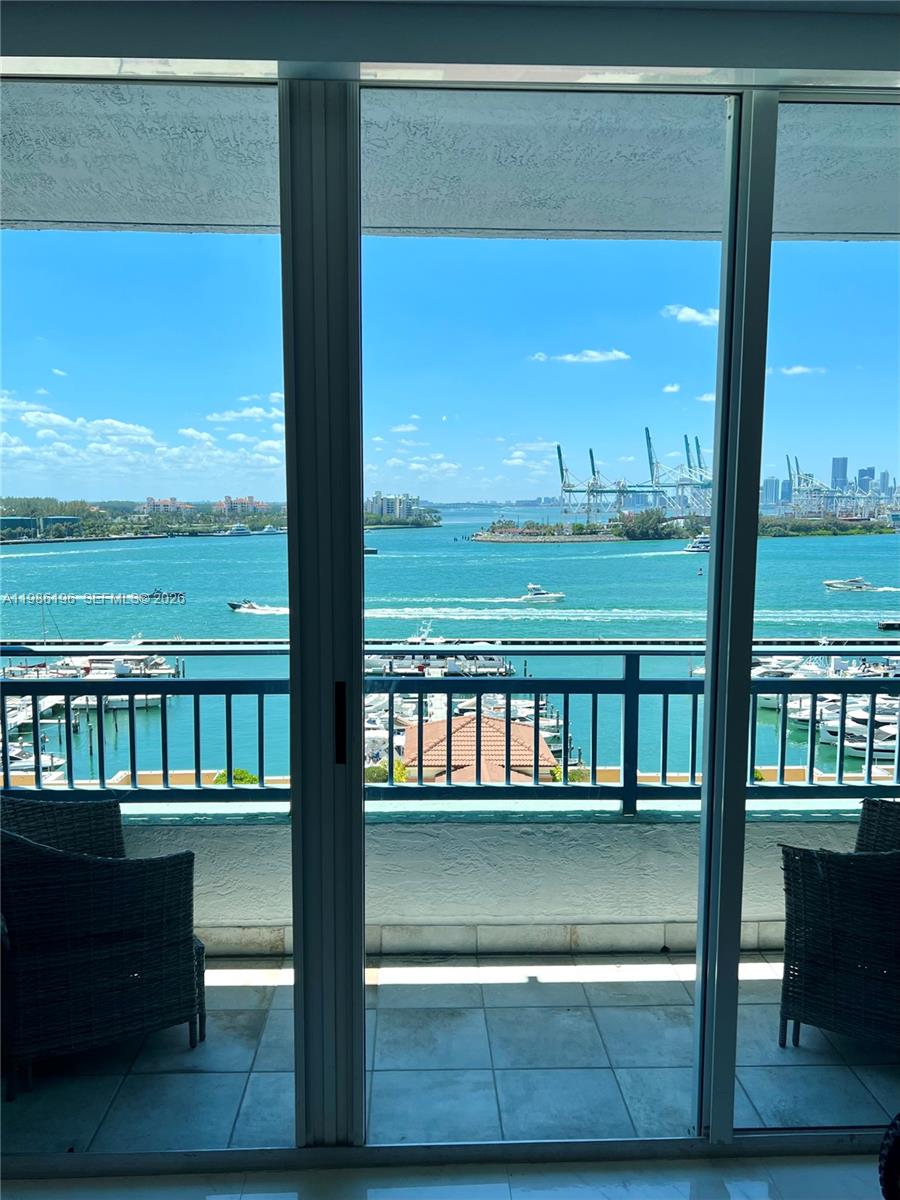 image Yacht Club at Portofino2