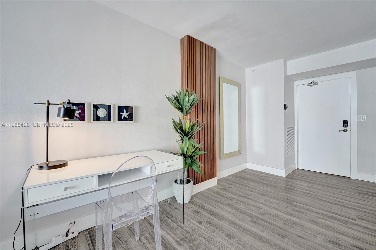 image Carlisle on the Ocean4