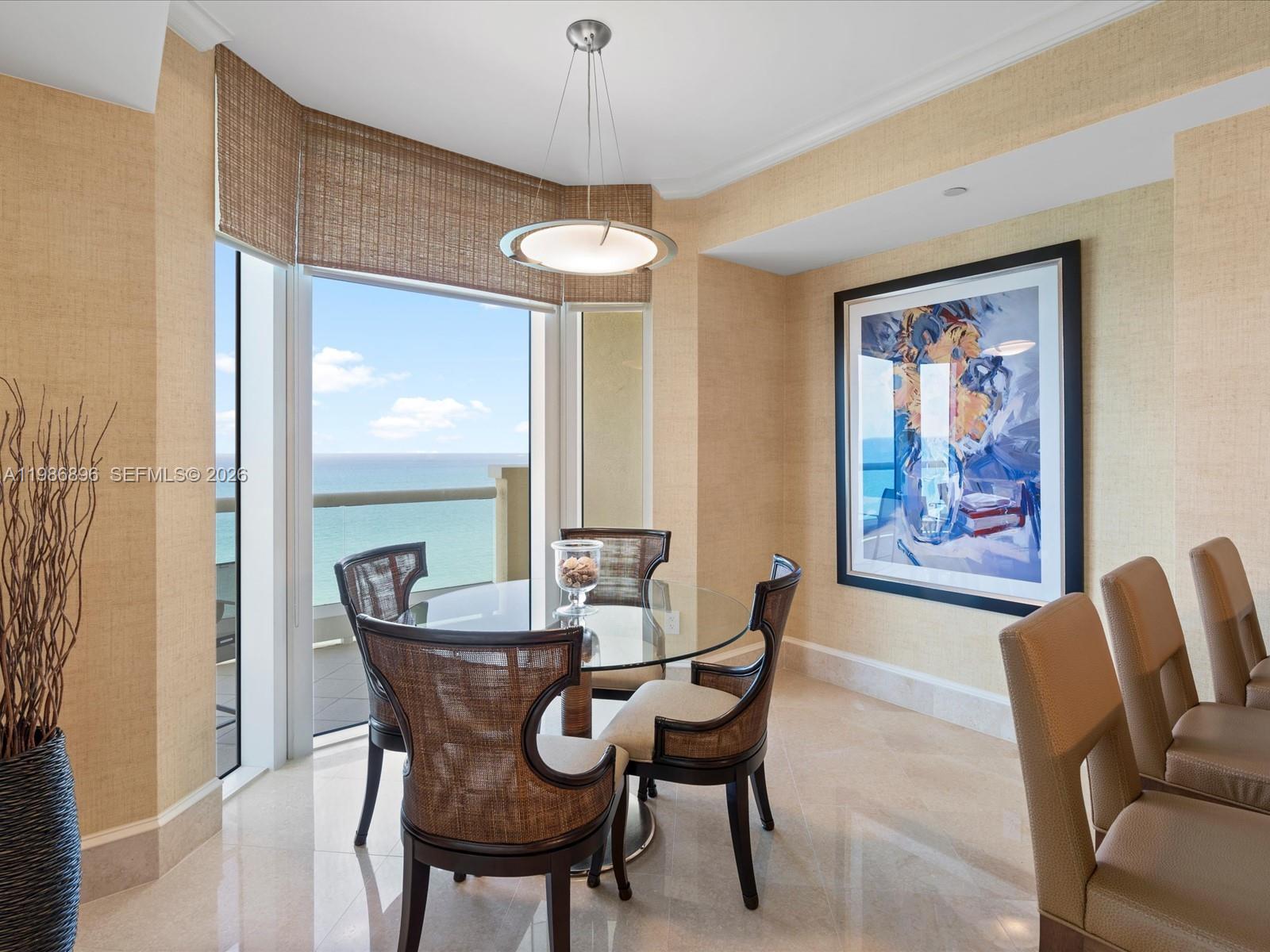 image Acqualina Residences10