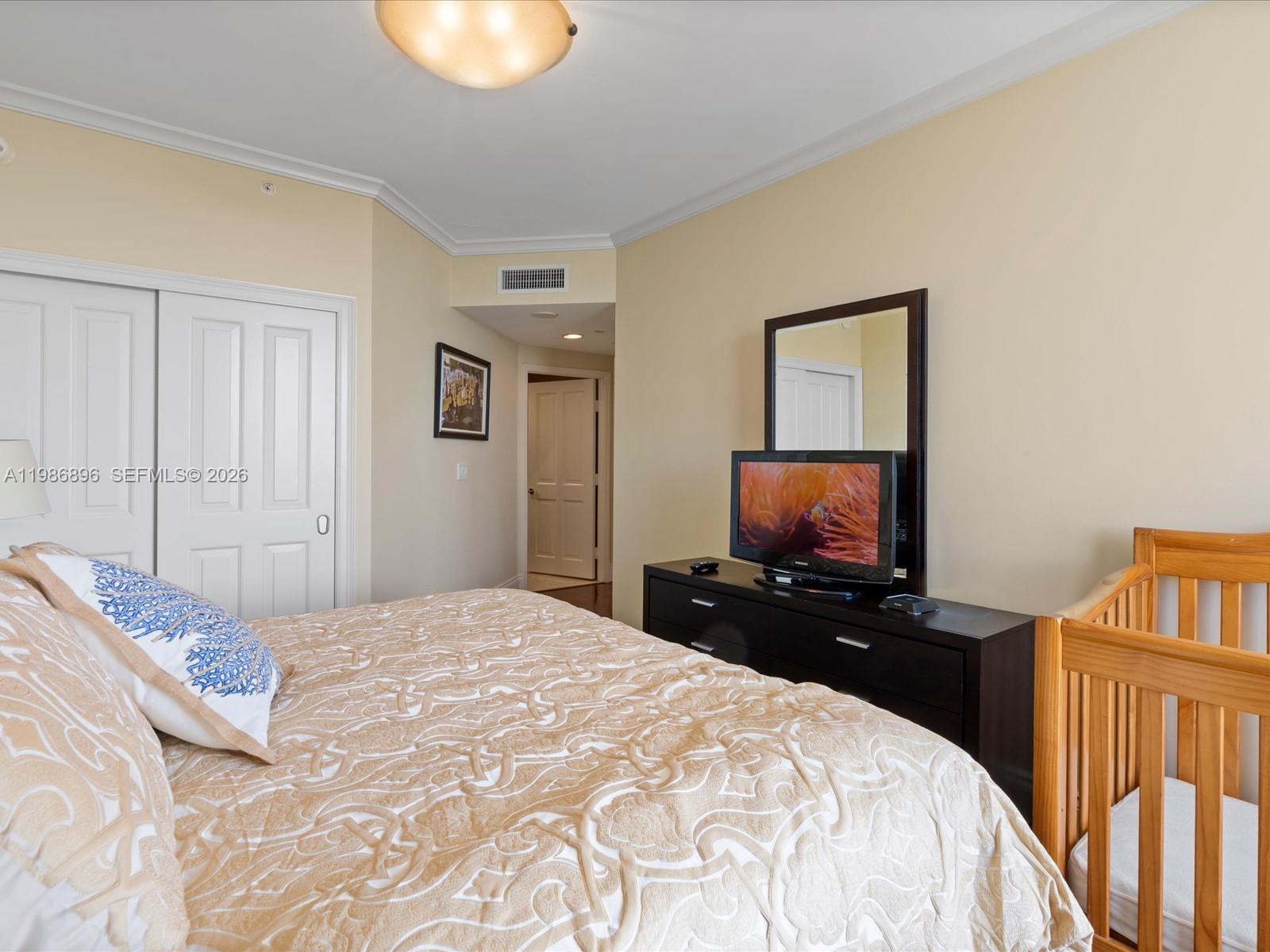 image Acqualina Residences20