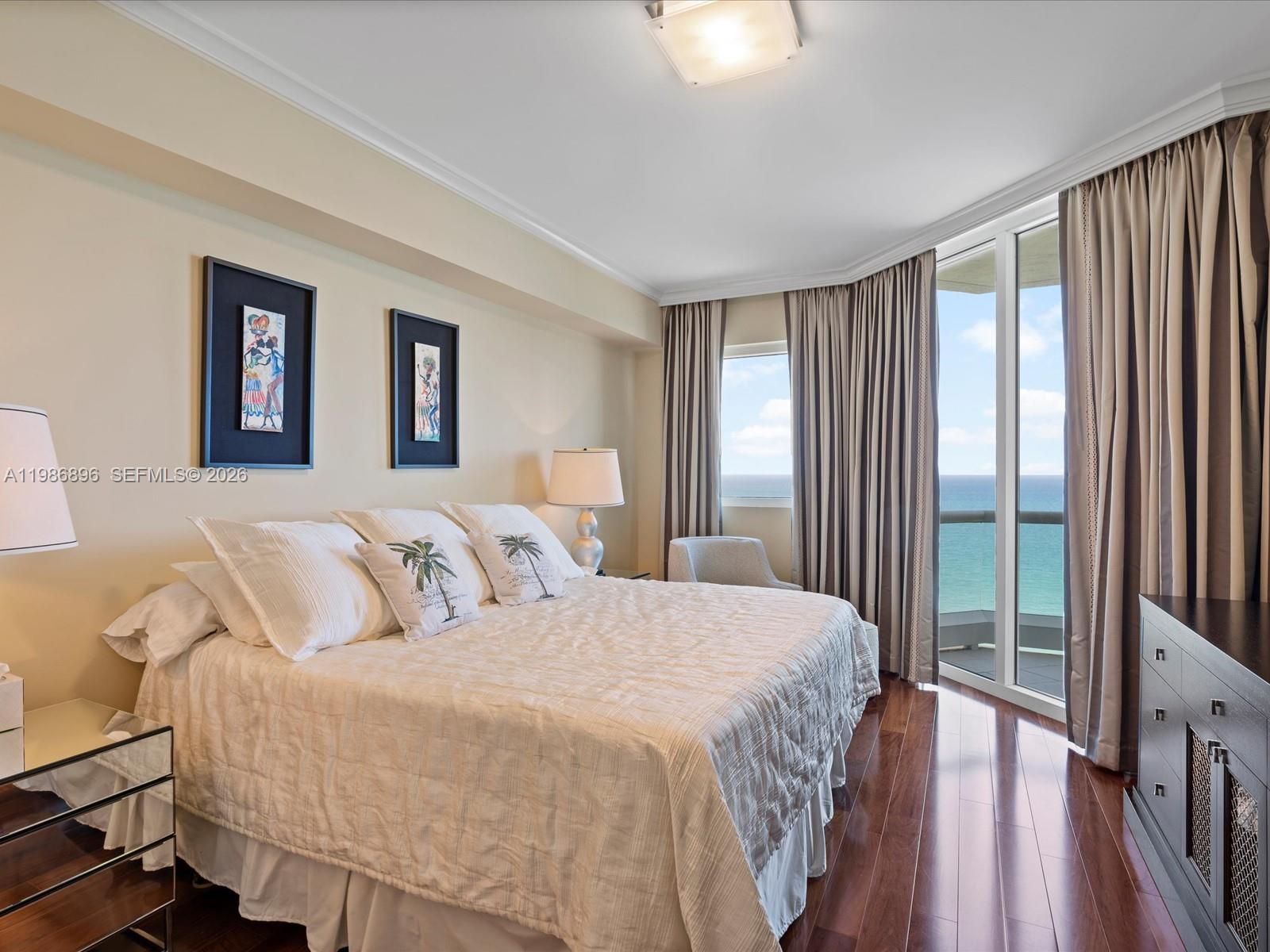 image Acqualina Residences21