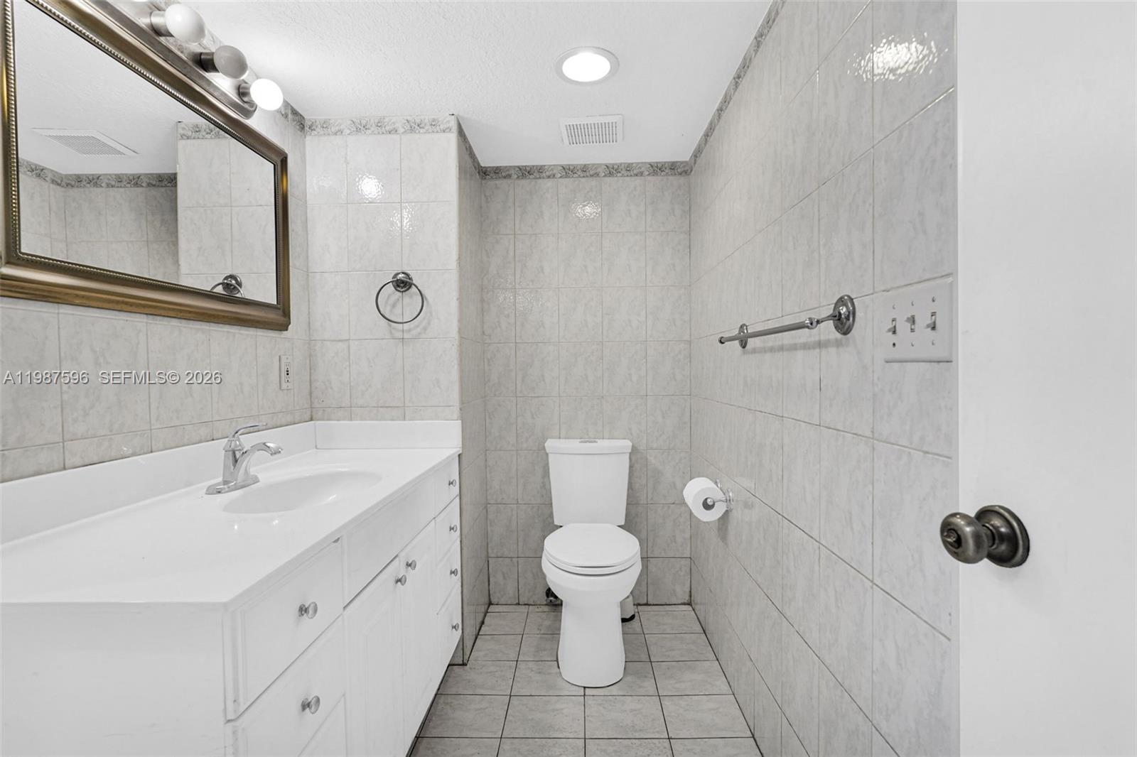 4560 Prairie Ave Miami Beach, FL 33140