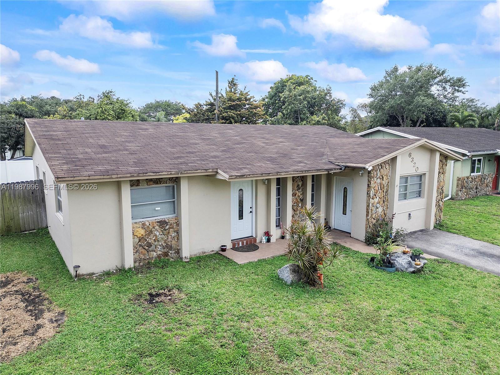 6320 Sherman St Hollywood, FL 33024