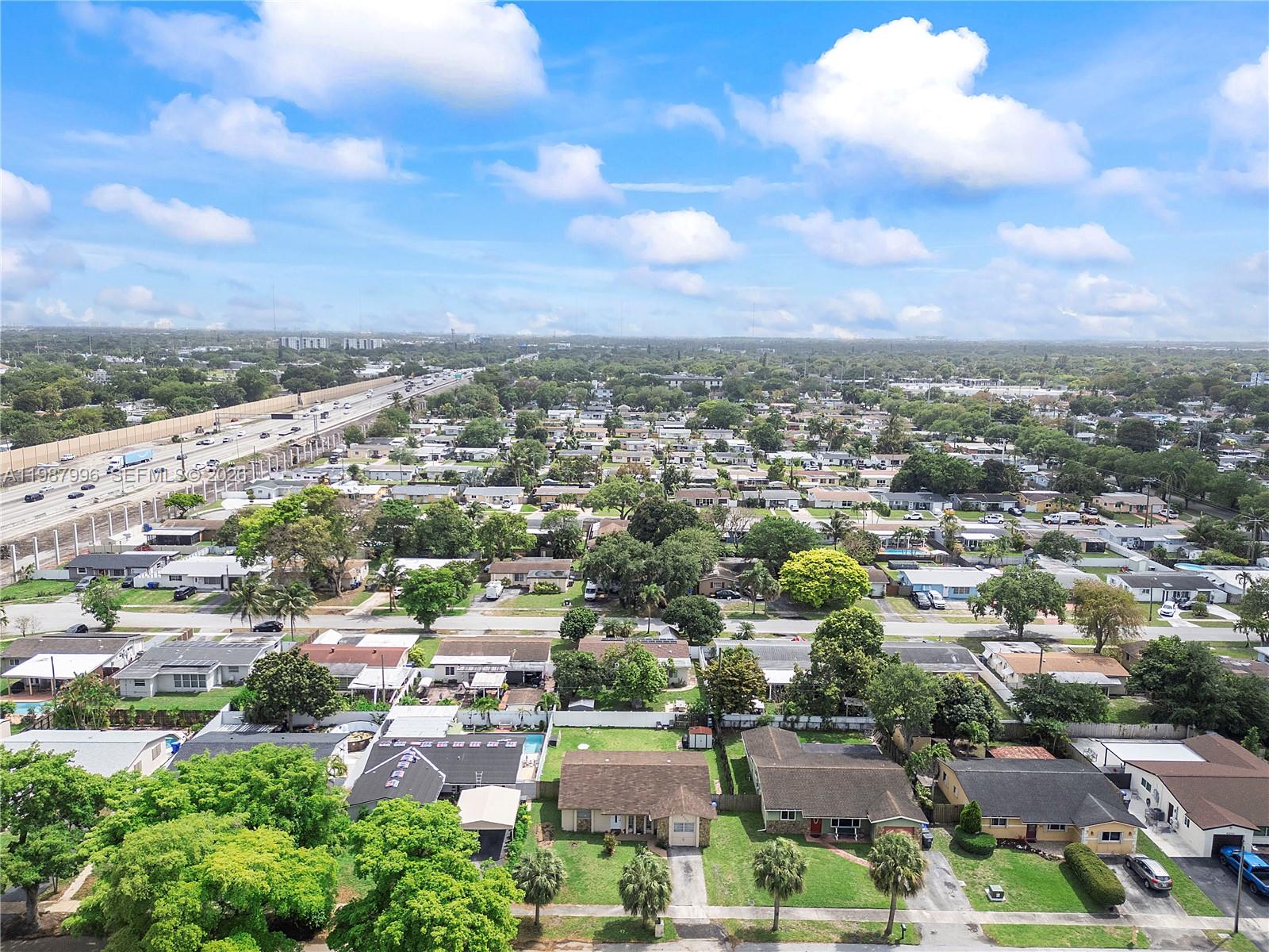 6320 Sherman St Hollywood, FL 33024